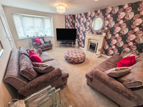 Fakenham Road, Corby