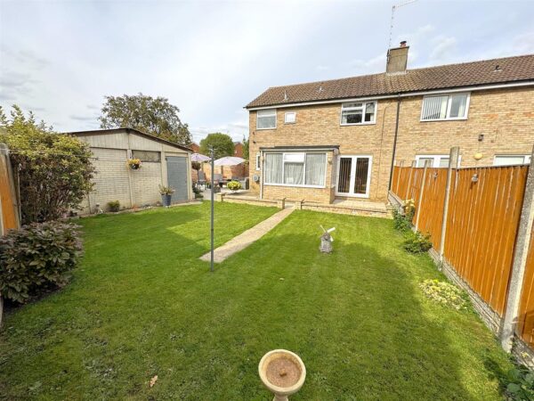 Beanfield Avenue, Corby
