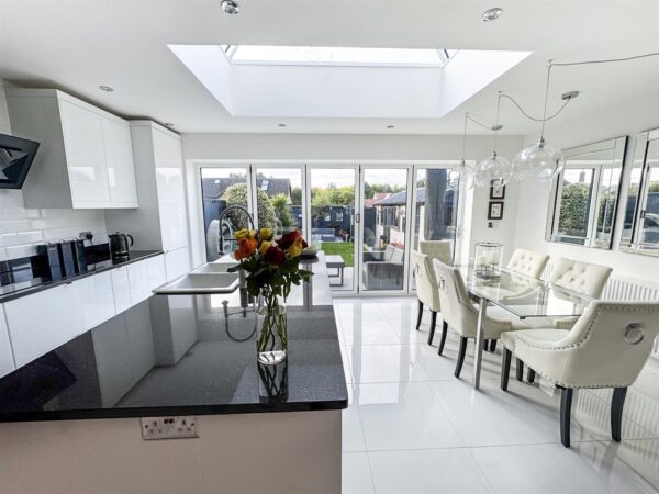 Corby Road, Weldon, Corby