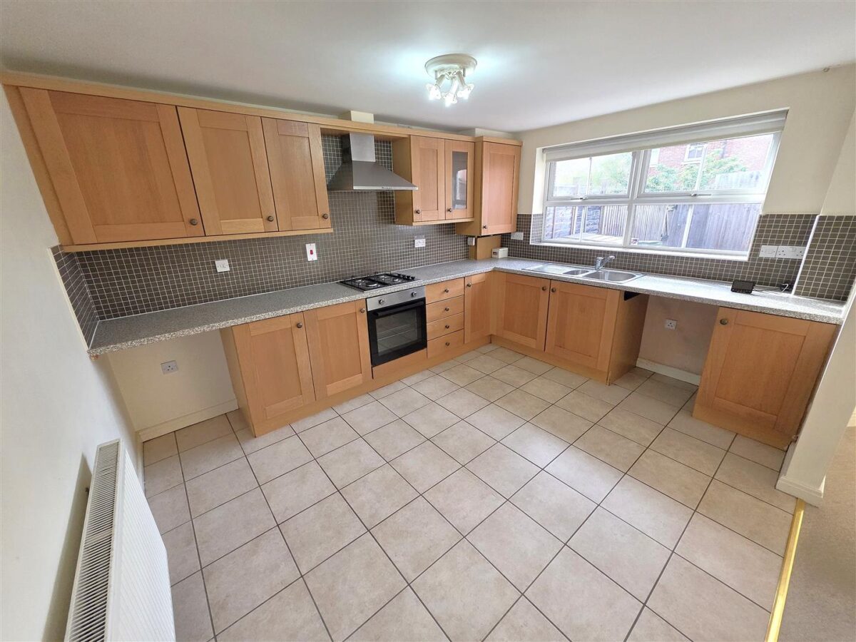 Flatford Close, Corby
