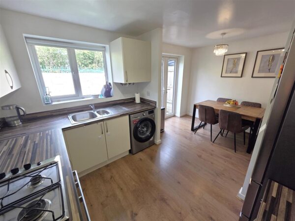 Oak Wood Drive, Corby