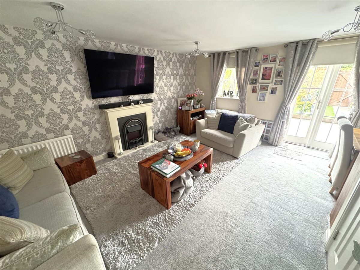 Epping Road, Corby