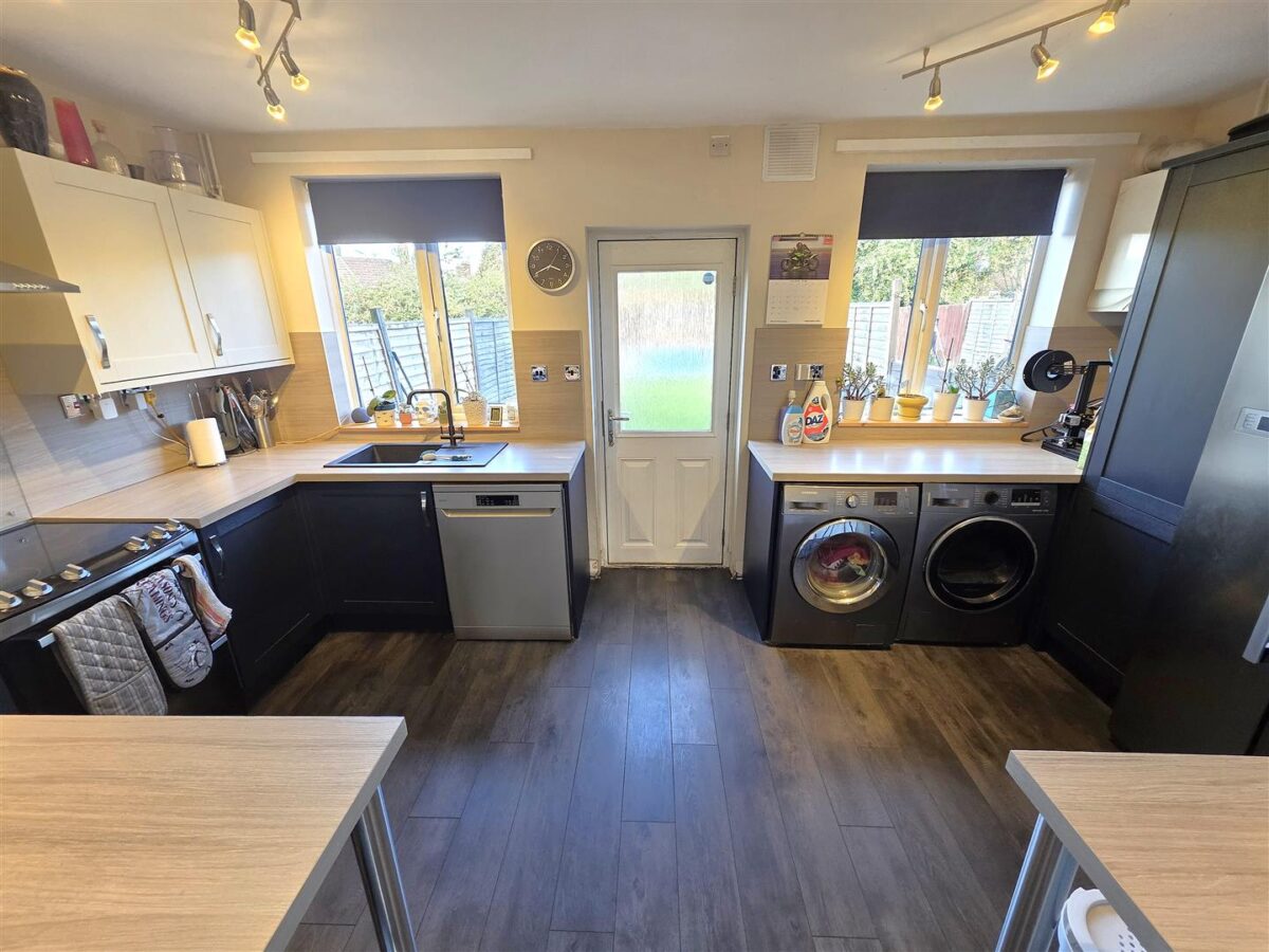 Nasmith Avenue, Corby