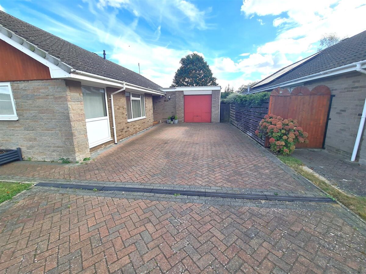 The Lawns, Corby