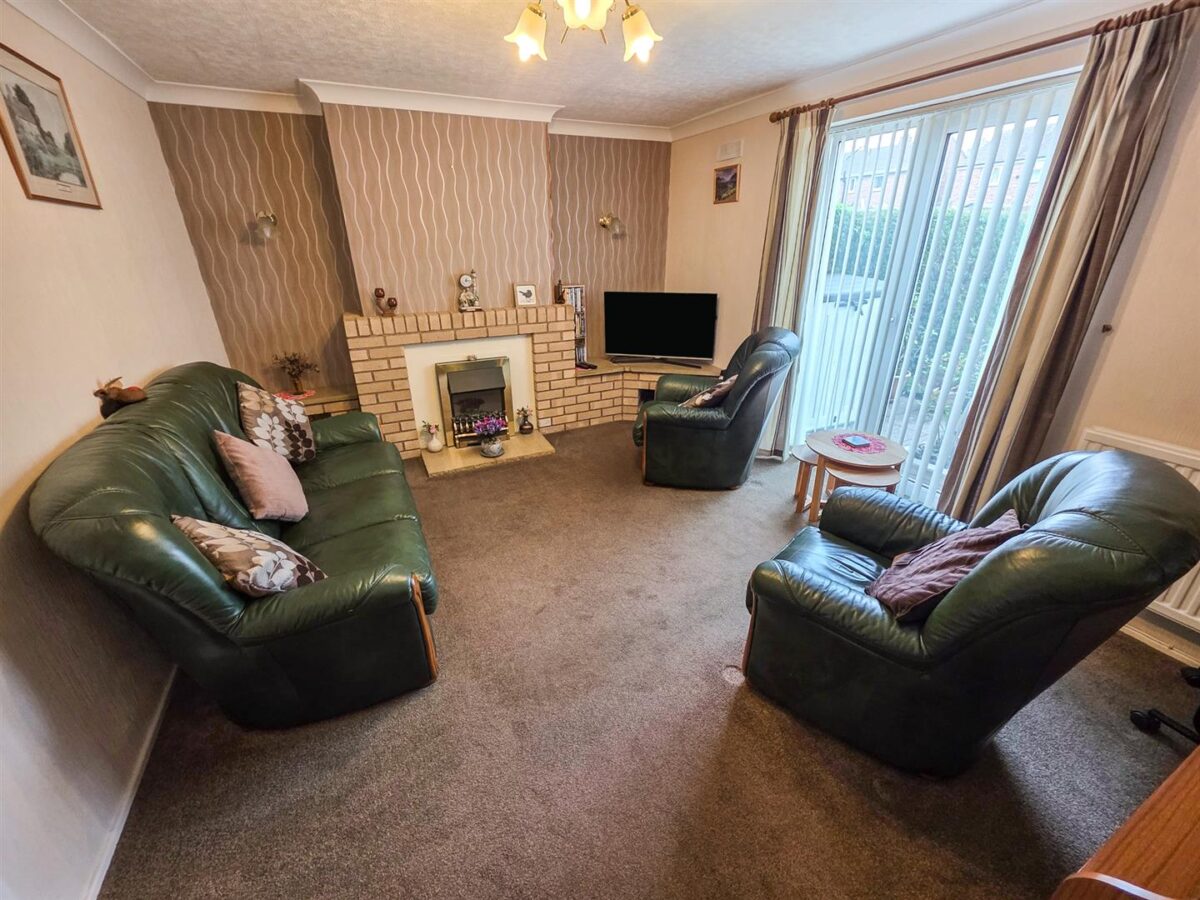 Rutland Close, Corby