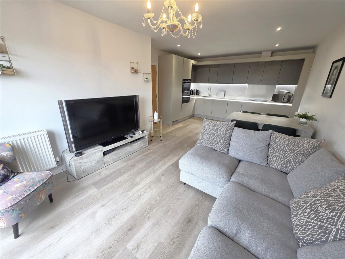 Epping Road, Corby