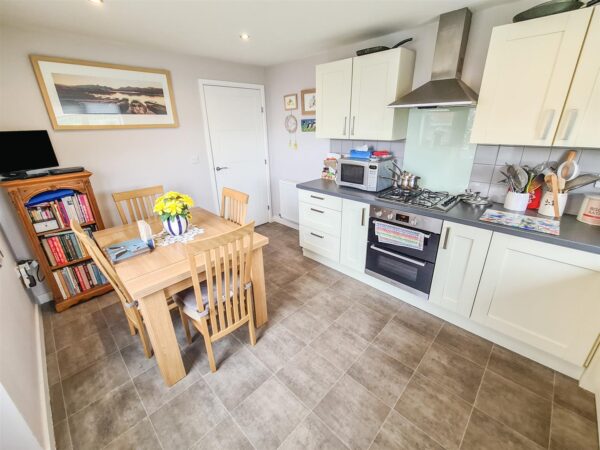 Oak Wood Drive, Corby