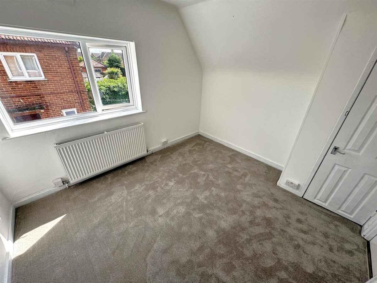 Westfields Road, Corby
