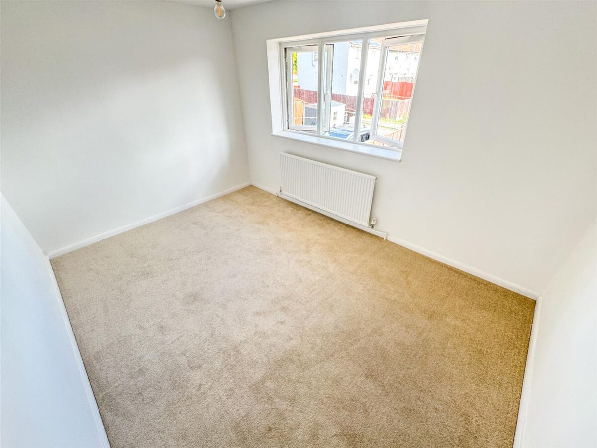 Bentley Walk, Corby
