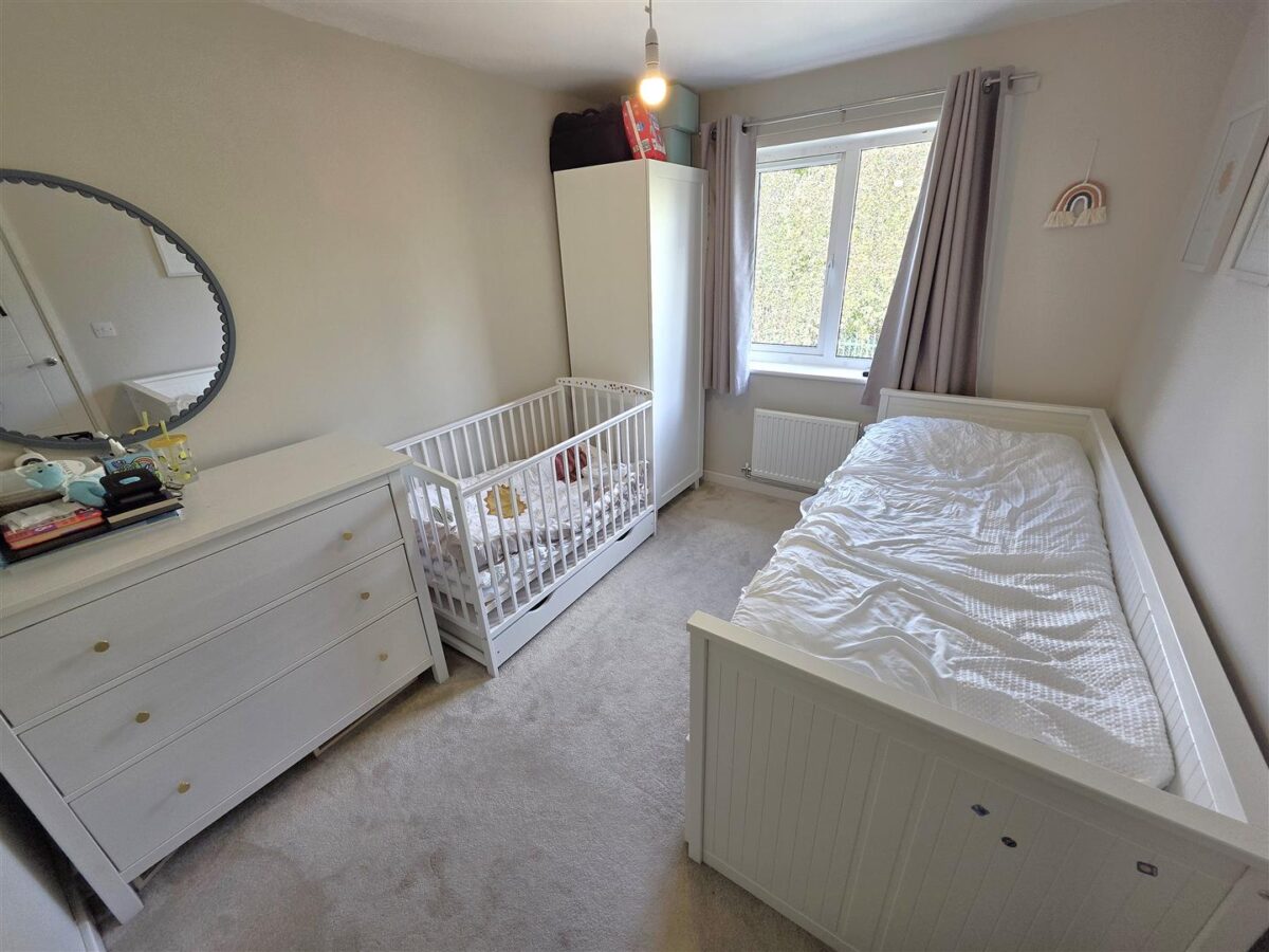 Oak Wood Drive, Corby
