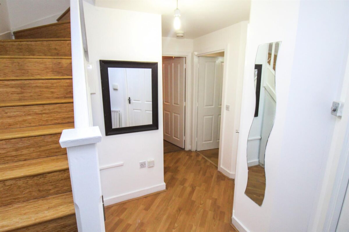Boughton Road, Corby