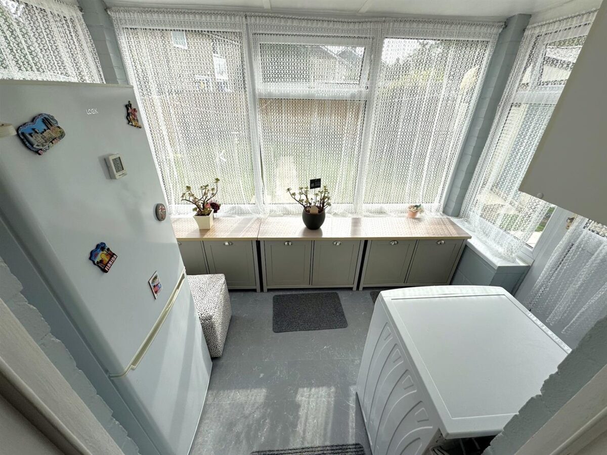 Beanfield Avenue, Corby