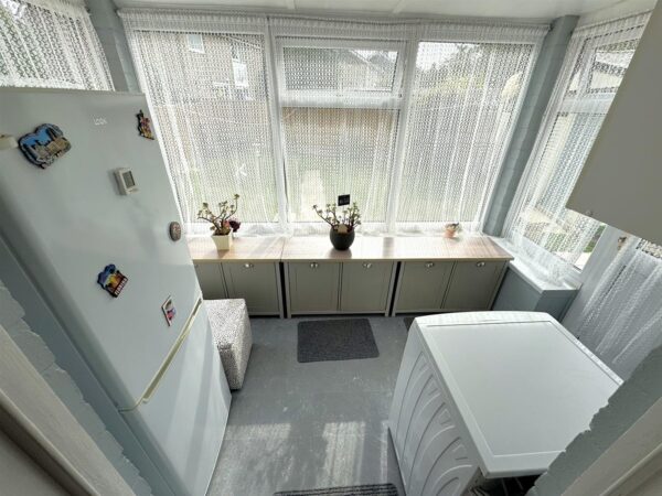 Beanfield Avenue, Corby