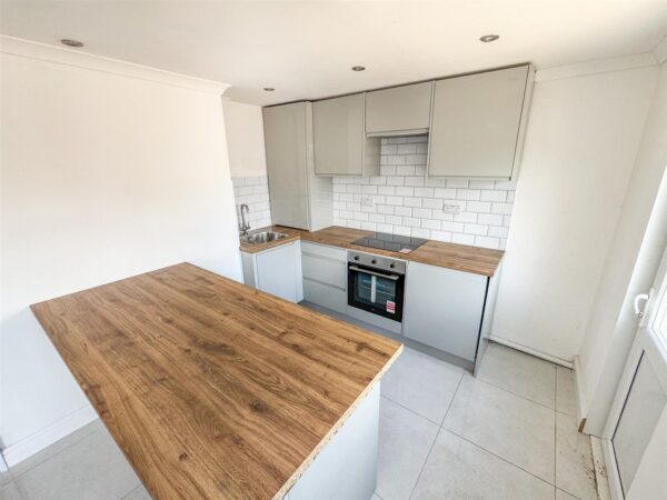 Bentley Walk, Corby