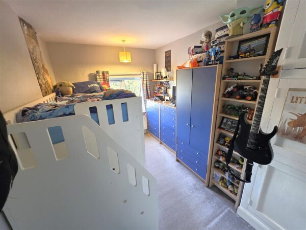 Nasmith Avenue, Corby