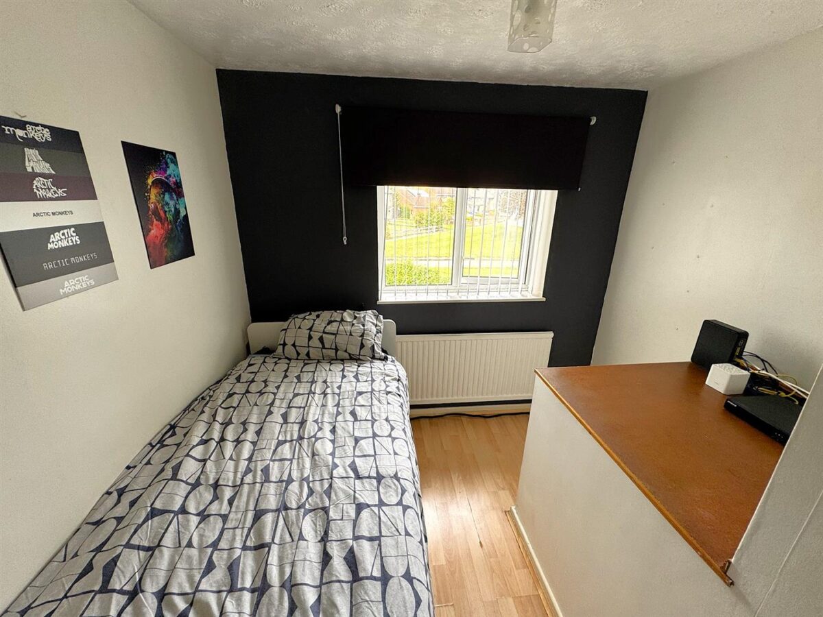 Beanfield Avenue, Corby