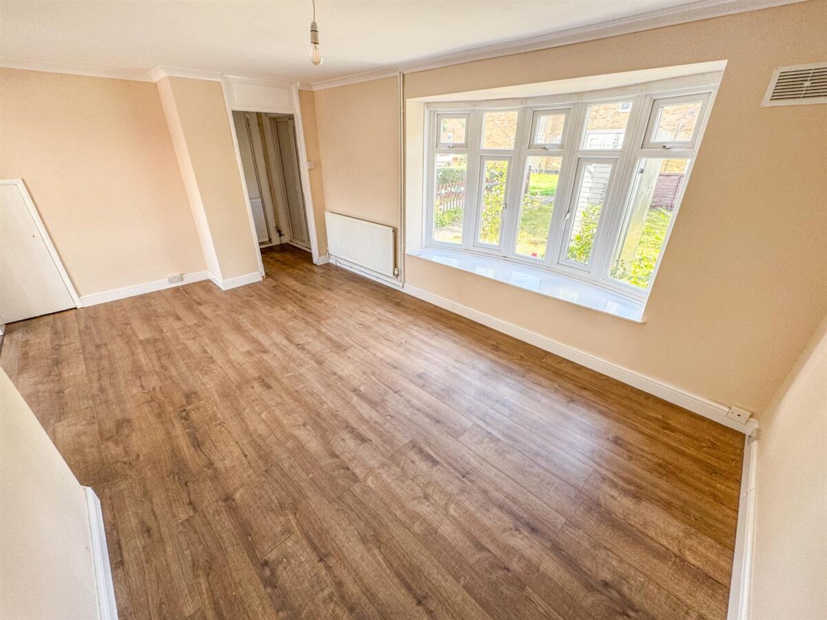 Bentley Walk, Corby