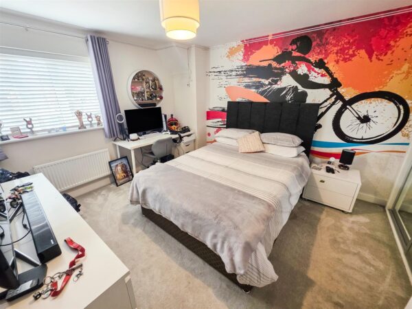 Fakenham Road, Corby
