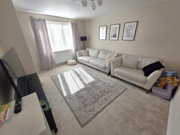 Oak Wood Drive, Corby