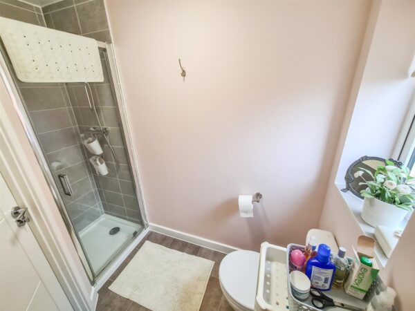 Oak Wood Drive, Corby