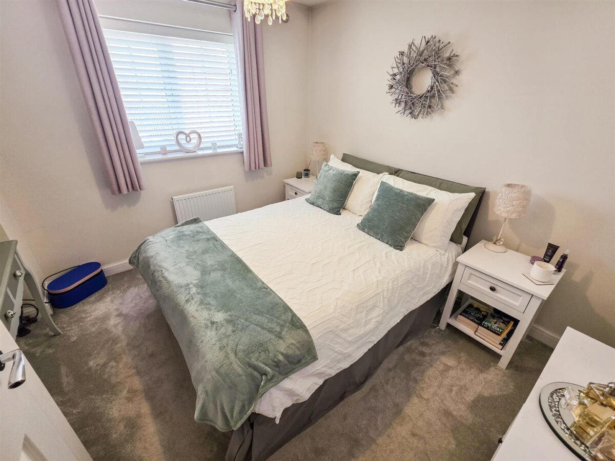 Fakenham Road, Corby