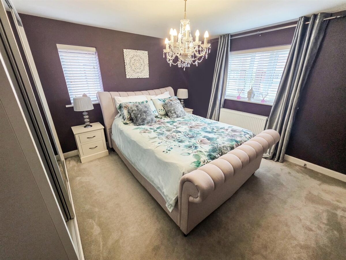 Fakenham Road, Corby
