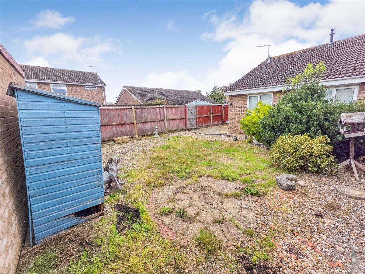 Bergen Walk, Corby