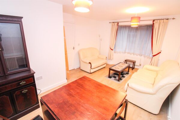 Boughton Road, Corby
