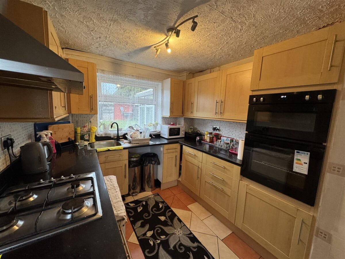 Clovelly Court, Corby