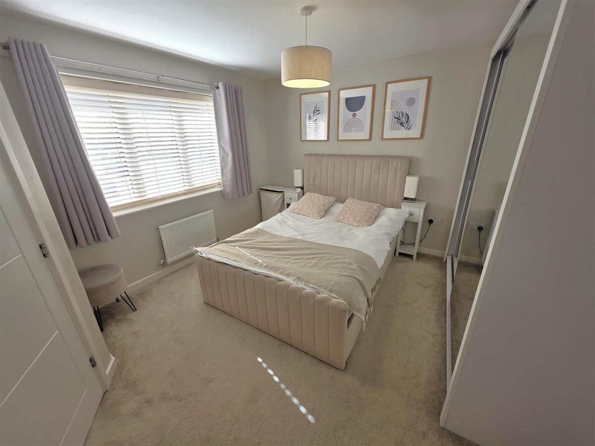 Oak Wood Drive, Corby