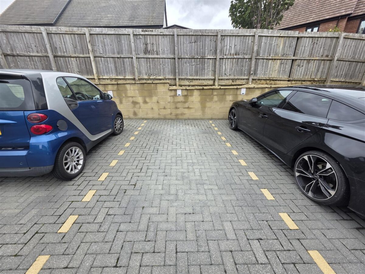 Epping Road, Corby