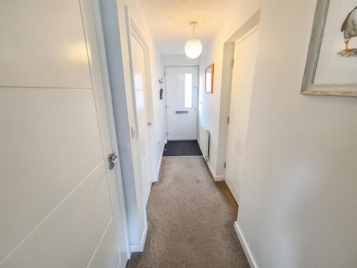 Oak Wood Drive, Corby