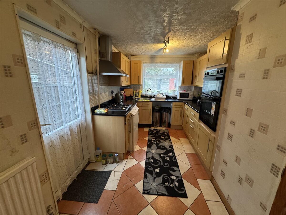 Clovelly Court, Corby