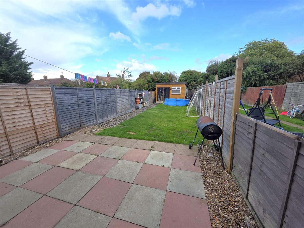 Nasmith Avenue, Corby
