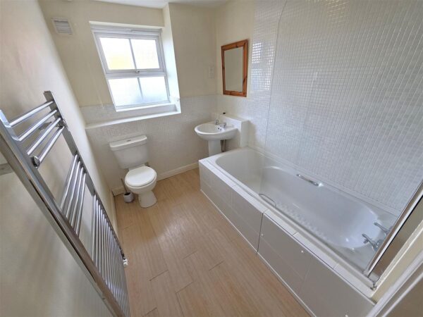 Flatford Close, Corby