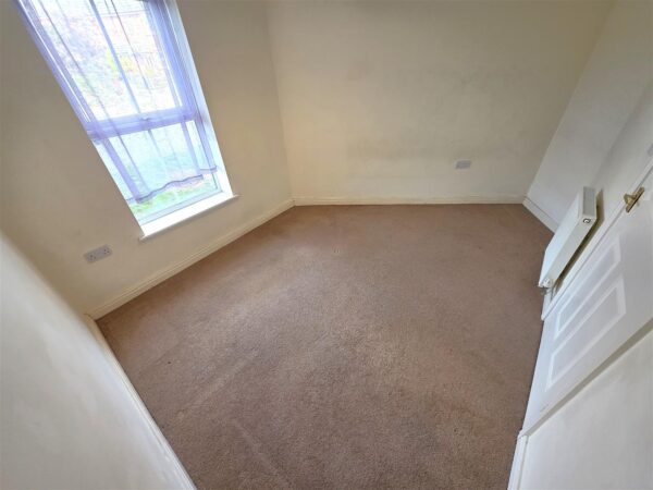 Flatford Close, Corby