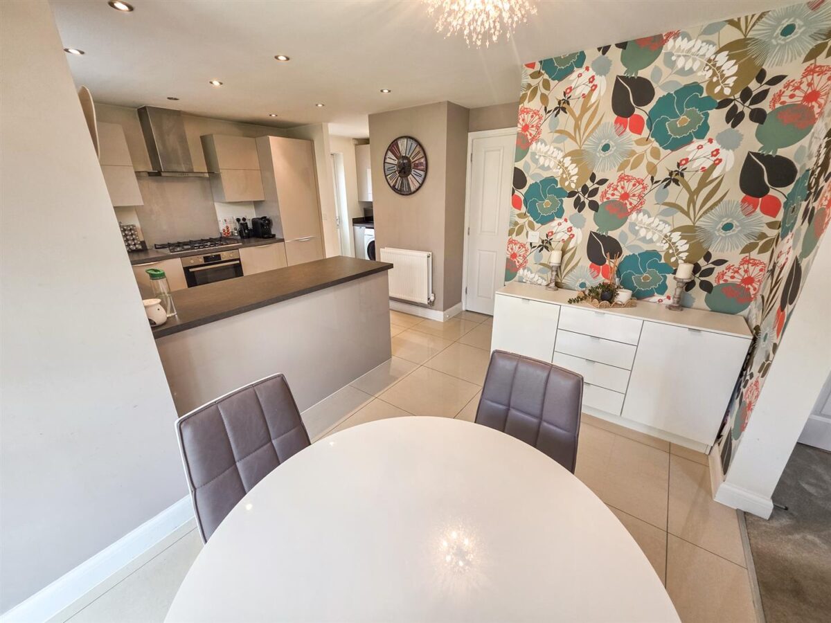 Fakenham Road, Corby