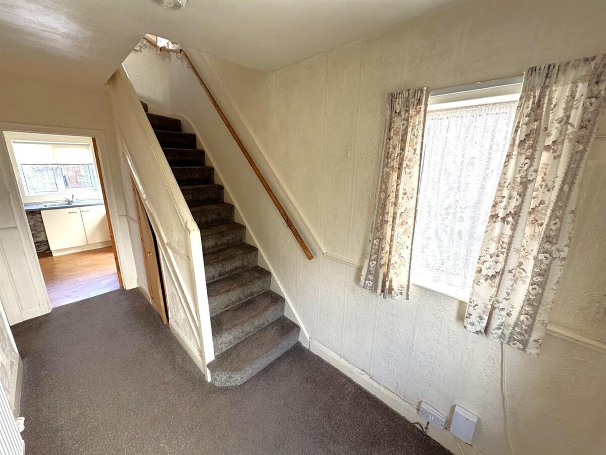 Studfall Avenue, Corby