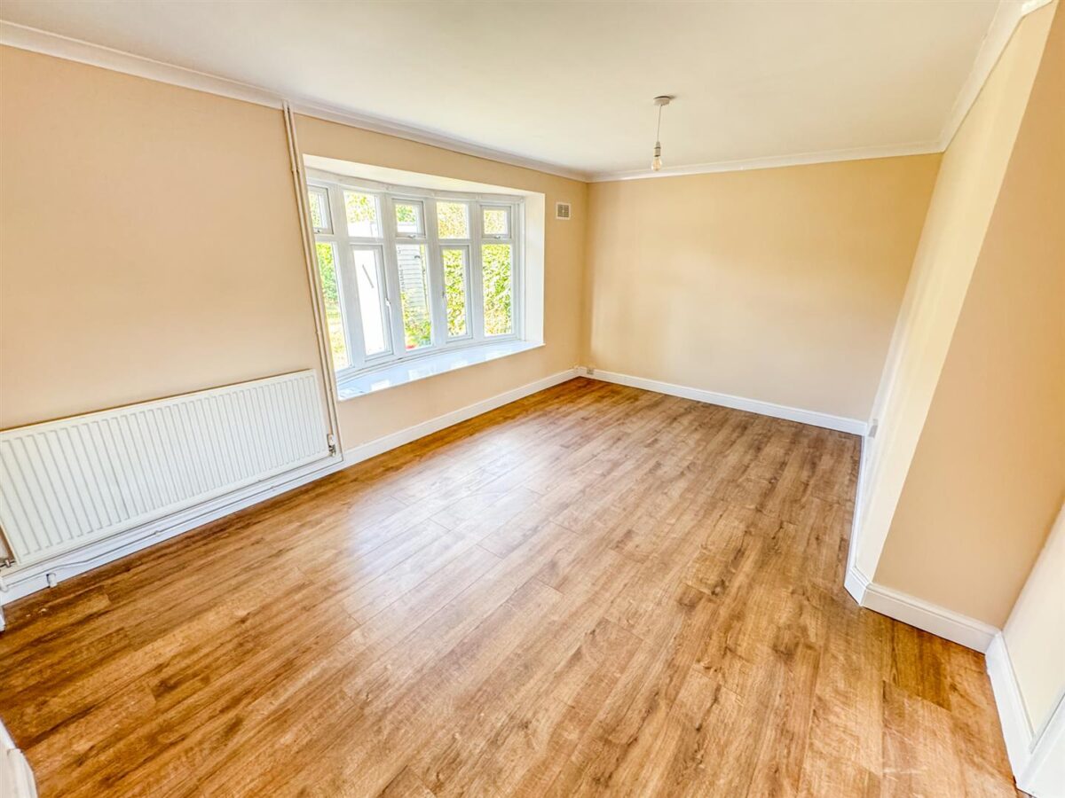 Bentley Walk, Corby
