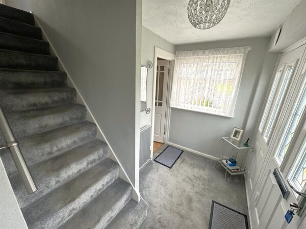 Beanfield Avenue, Corby