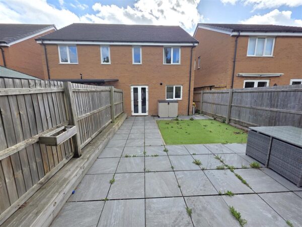 Oak Wood Drive, Corby