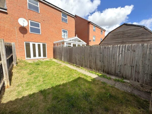 Conyger Close, Great Oakley, Corby