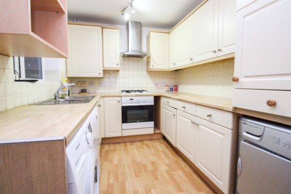 Boughton Road, Corby
