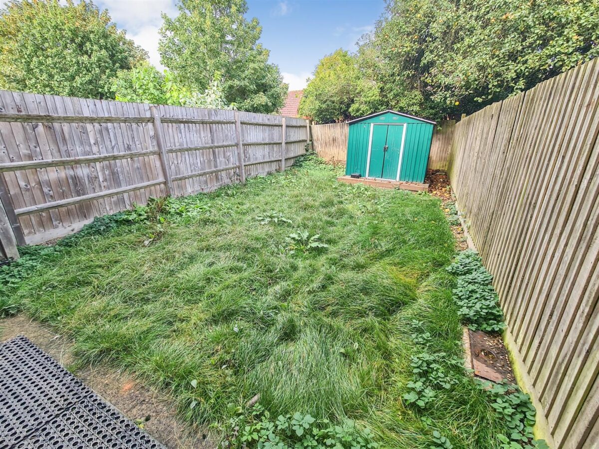 Upperfield Grove, Corby