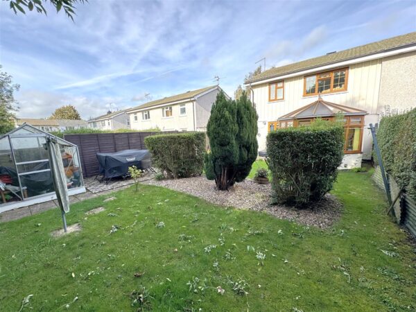 Wharfedale Road, Corby