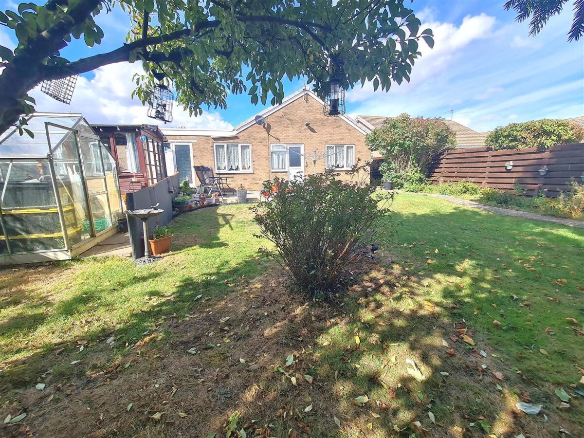The Lawns, Corby