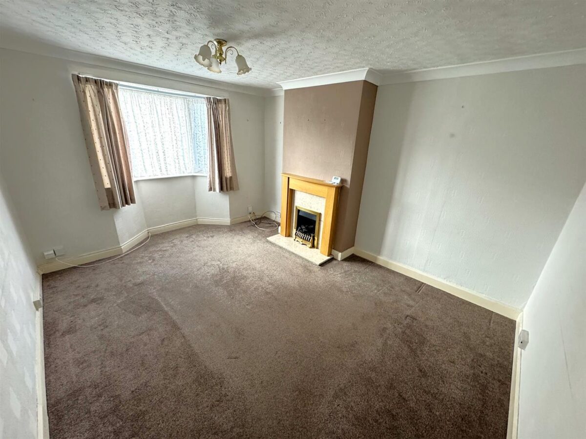 Studfall Avenue, Corby