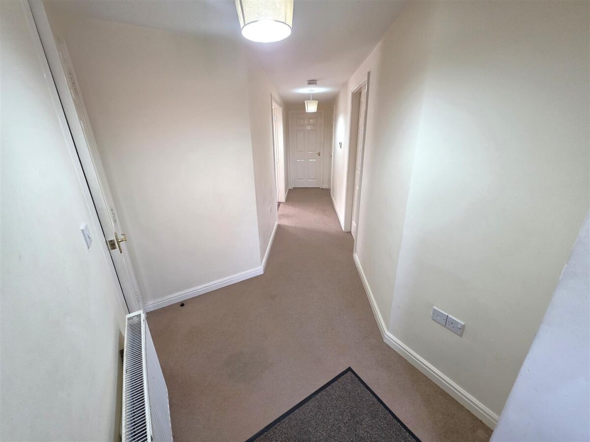 Flatford Close, Corby