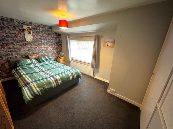 Blake Road, Corby