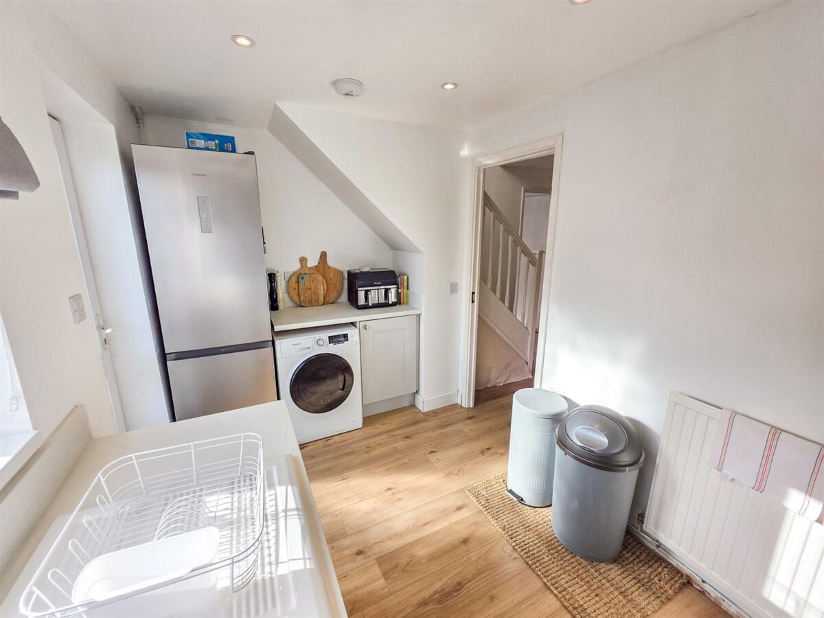 Charnwood Road, Corby